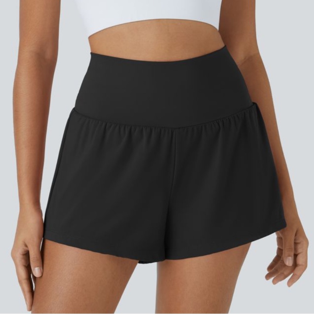 Halara Super High Waisted Yoga Shorts 2.5”- Black, Large